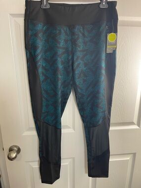 Danskin Black & Light Gray High-Rise Leggings